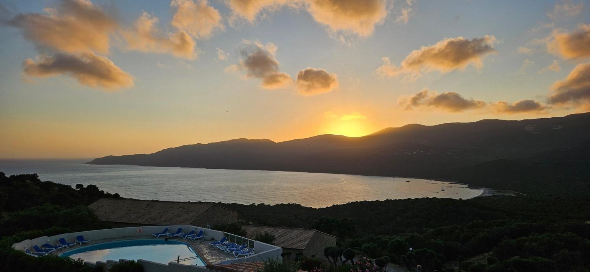 Mini Caseddu T2, Alba Rossa Avec Piscine & Vue Mer Serra-di-Ferro  Dış mekan fotoğraf